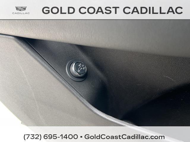 used 2022 Cadillac XT5 car, priced at $26,880