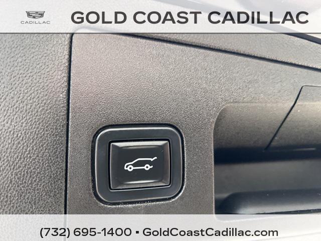 used 2023 Cadillac XT5 car, priced at $28,990