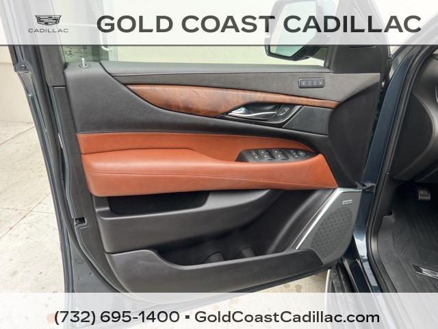 used 2020 Cadillac Escalade ESV car, priced at $49,990