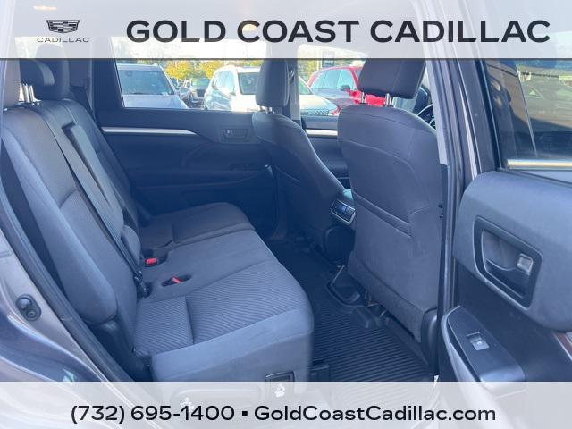 used 2019 Toyota Highlander car, priced at $20,880