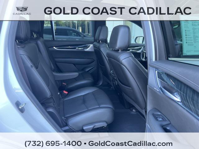 used 2021 Cadillac XT6 car, priced at $30,240