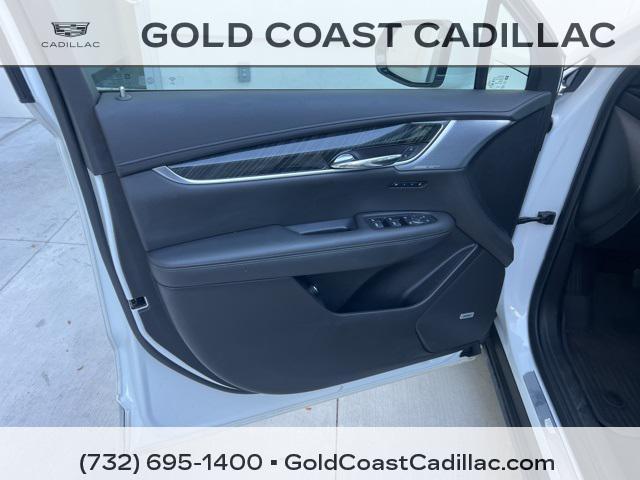 used 2021 Cadillac XT6 car, priced at $30,240