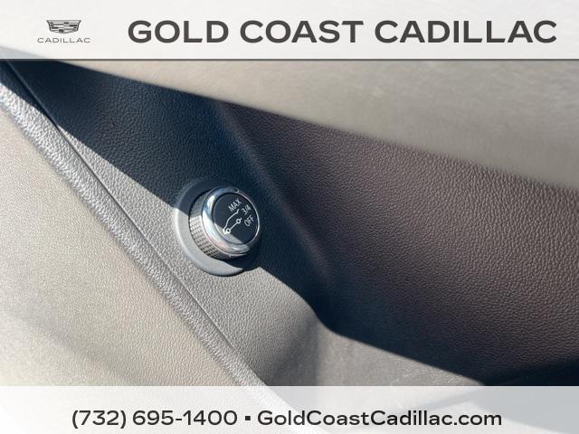 used 2022 Cadillac XT5 car, priced at $36,990