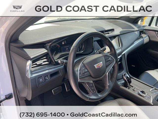 used 2022 Cadillac XT5 car, priced at $36,990