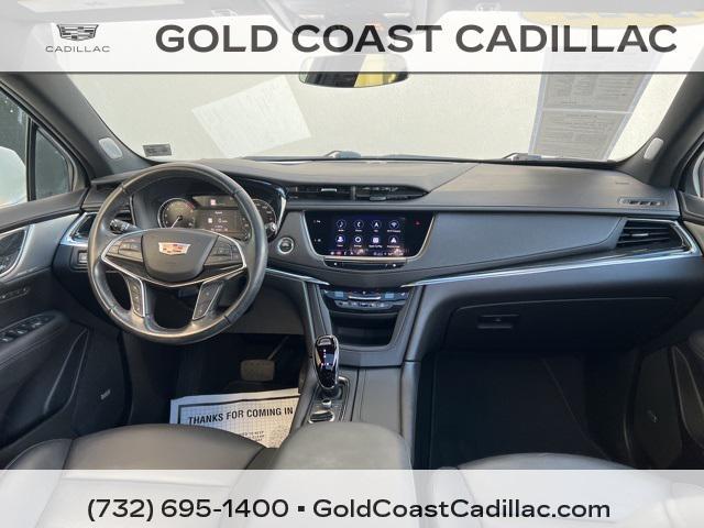 used 2022 Cadillac XT5 car, priced at $32,770