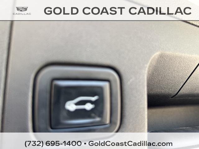 used 2022 Cadillac XT5 car, priced at $32,770