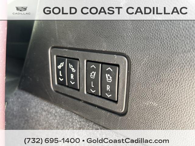 used 2022 Cadillac XT6 car, priced at $35,980