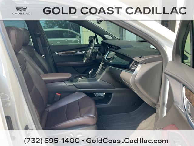 used 2022 Cadillac XT6 car, priced at $35,980