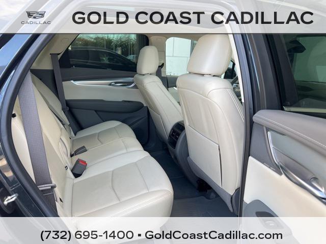 used 2022 Cadillac XT5 car, priced at $29,990