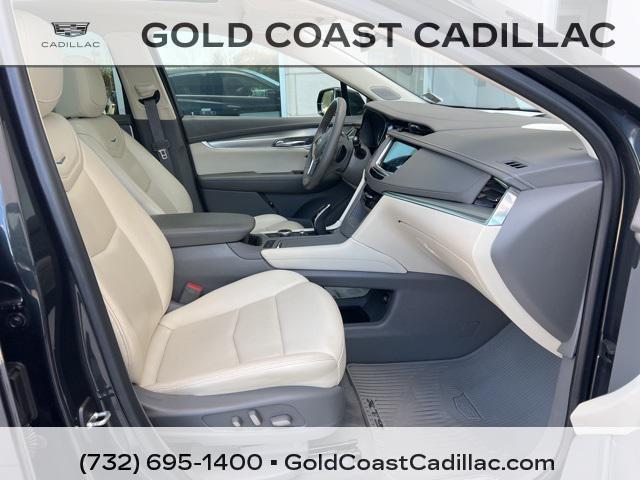 used 2022 Cadillac XT5 car, priced at $29,990