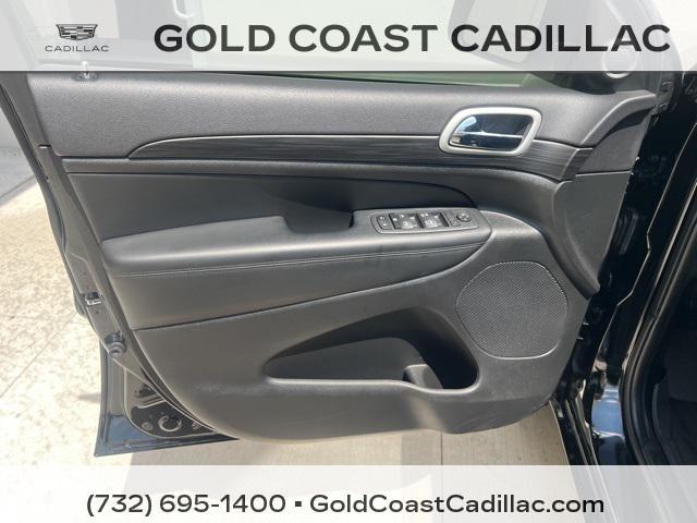 used 2022 Jeep Grand Cherokee car, priced at $29,490