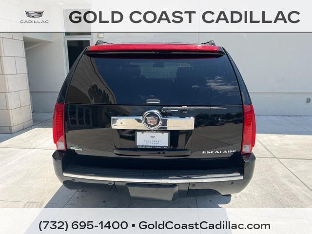 used 2010 Cadillac Escalade car, priced at $7,990