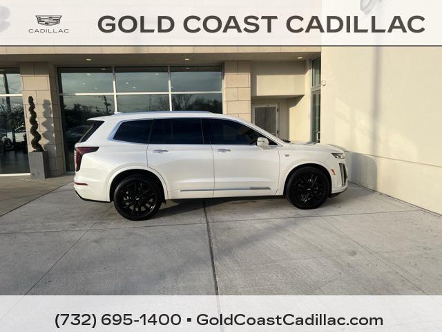 used 2022 Cadillac XT6 car, priced at $36,880