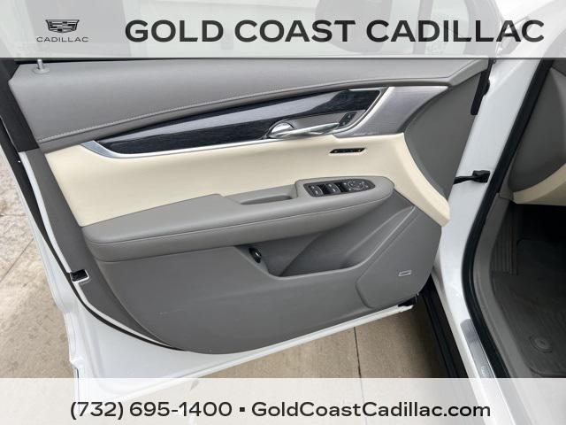 used 2022 Cadillac XT6 car, priced at $33,280