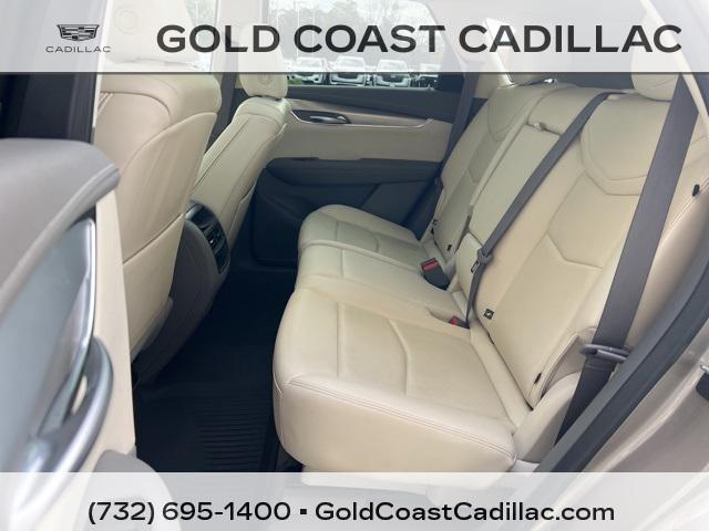 used 2022 Cadillac XT5 car, priced at $32,180
