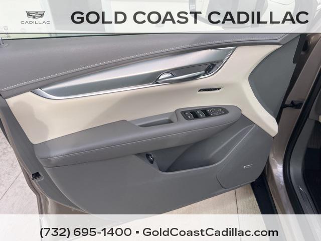 used 2022 Cadillac XT5 car, priced at $32,180