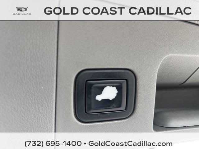 used 2022 Cadillac XT5 car, priced at $32,180