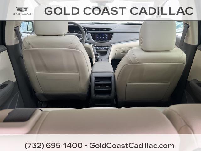 used 2022 Cadillac XT5 car, priced at $32,180