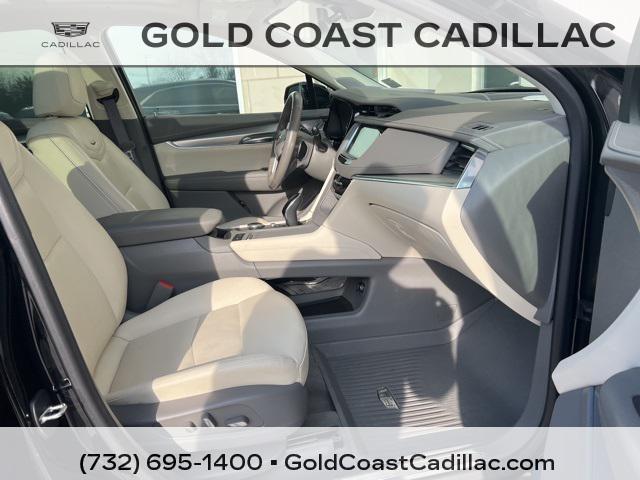 used 2023 Cadillac XT5 car, priced at $29,370