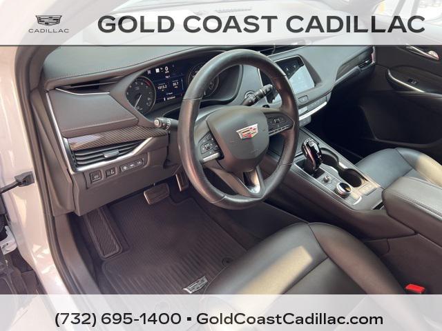 used 2022 Cadillac XT4 car, priced at $30,490