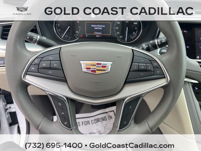 used 2022 Cadillac XT5 car, priced at $37,490