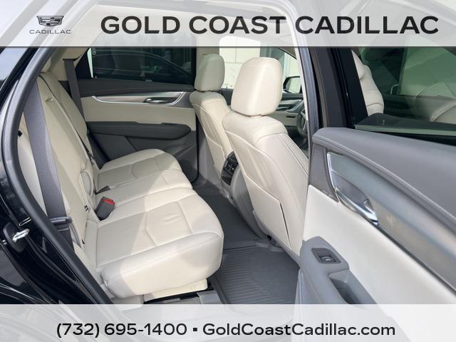 used 2021 Cadillac XT5 car, priced at $33,990