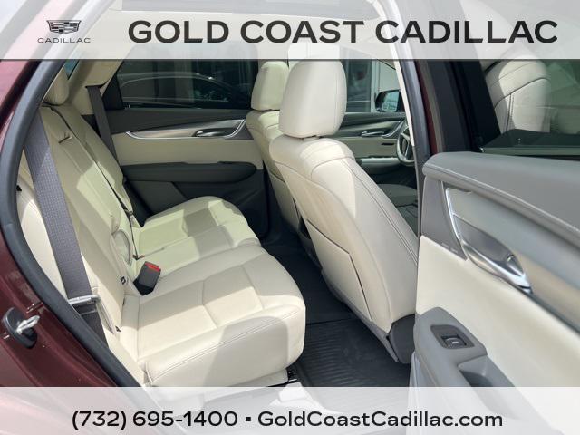 used 2022 Cadillac XT5 car, priced at $33,770