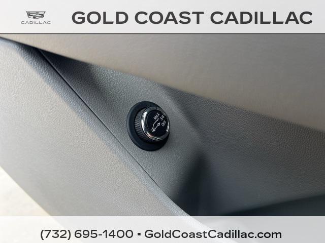 used 2022 Cadillac XT5 car, priced at $33,770