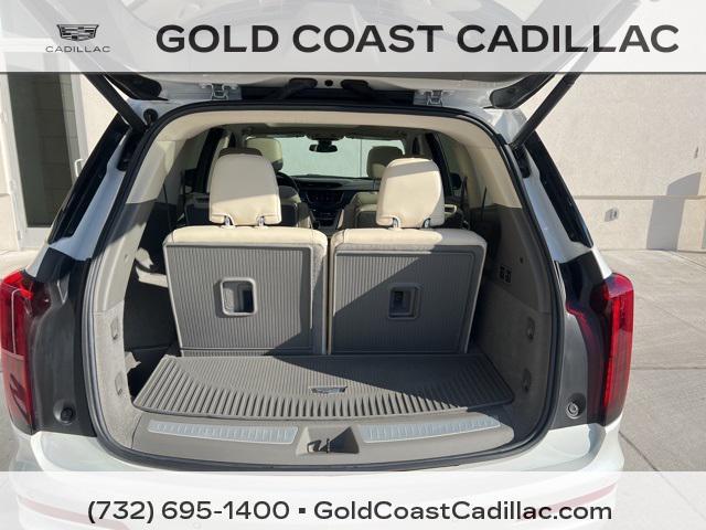 used 2022 Cadillac XT6 car, priced at $33,990