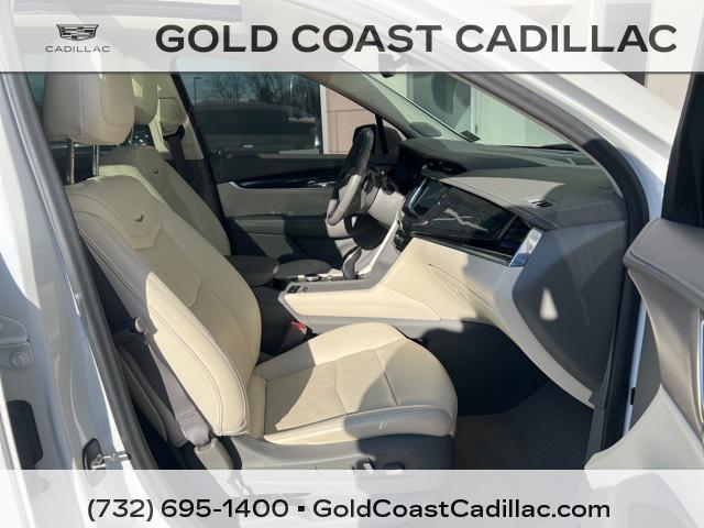 used 2022 Cadillac XT6 car, priced at $33,990