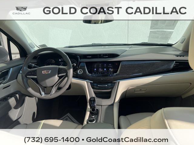 used 2022 Cadillac XT6 car, priced at $33,990