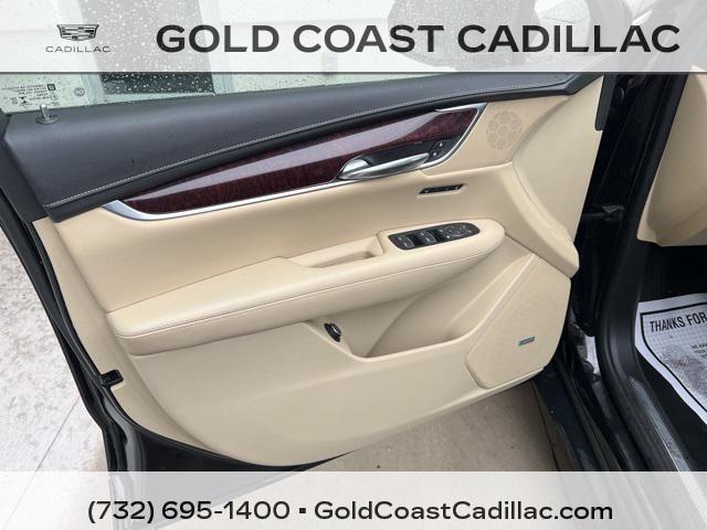 used 2019 Cadillac XT5 car, priced at $14,290