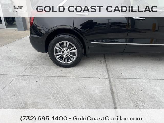 used 2022 Cadillac XT5 car, priced at $34,990