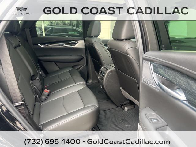 used 2022 Cadillac XT5 car, priced at $34,990