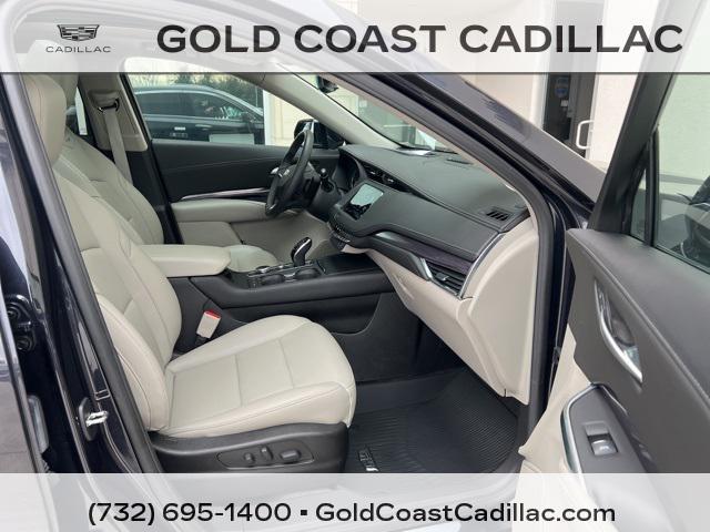 used 2022 Cadillac XT4 car, priced at $27,060