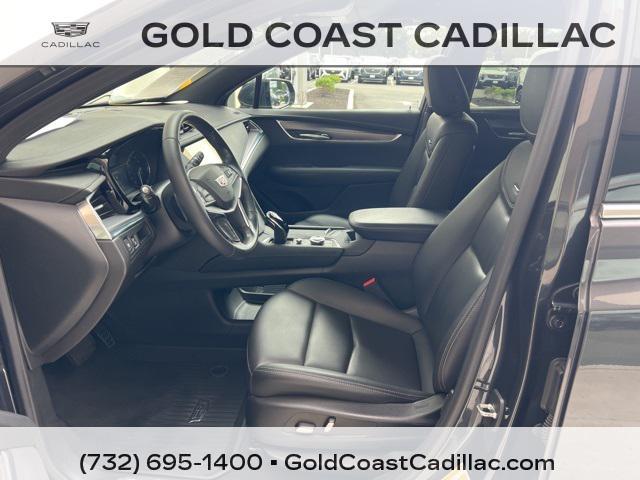 used 2022 Cadillac XT5 car, priced at $25,660