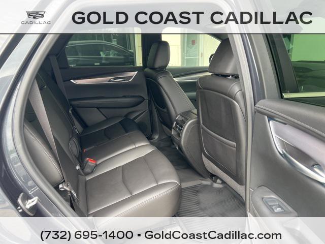 used 2022 Cadillac XT5 car, priced at $25,660