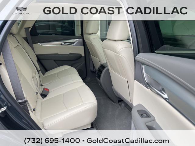 used 2021 Cadillac XT5 car, priced at $30,990