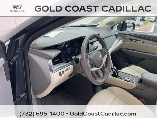 used 2021 Cadillac XT5 car, priced at $30,990