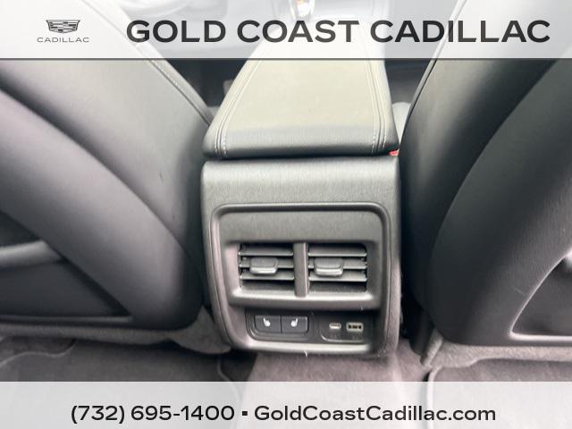 used 2024 Cadillac XT4 car, priced at $35,880