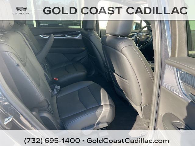 used 2022 Cadillac XT6 car, priced at $32,440