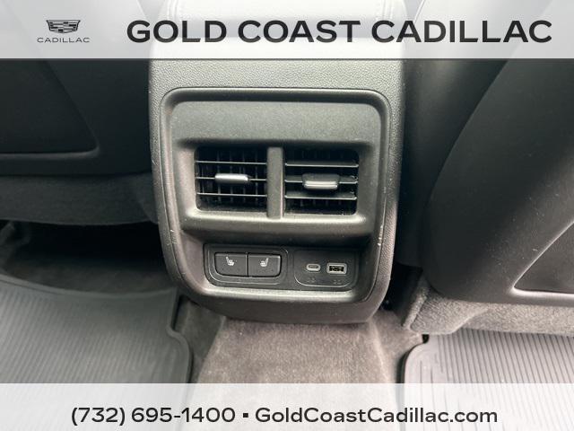 used 2022 Cadillac XT4 car, priced at $26,490