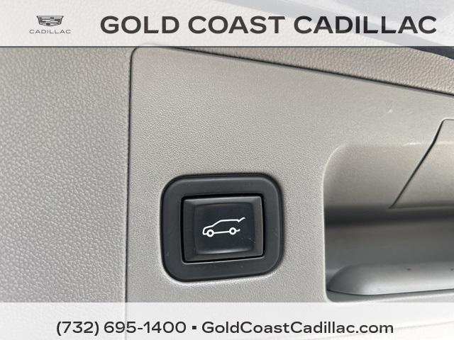 used 2023 Cadillac XT5 car, priced at $30,990
