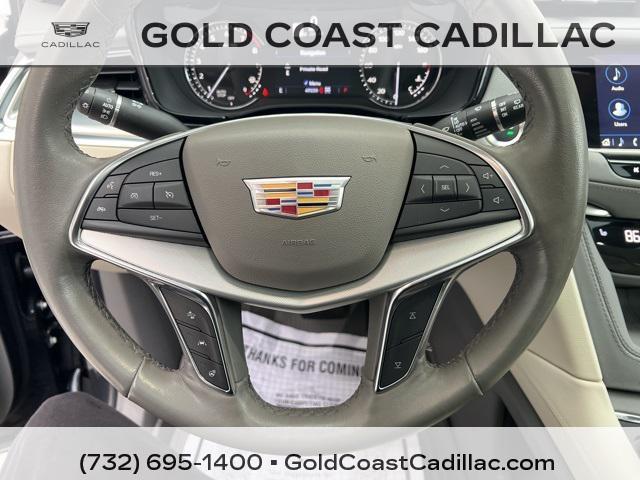 used 2023 Cadillac XT5 car, priced at $30,990