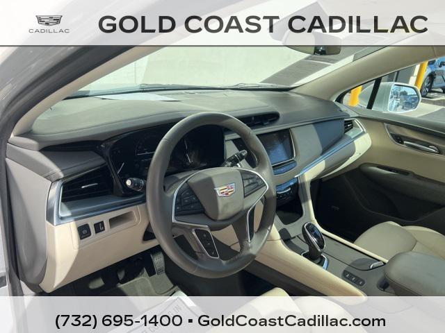 used 2017 Cadillac XT5 car, priced at $17,990