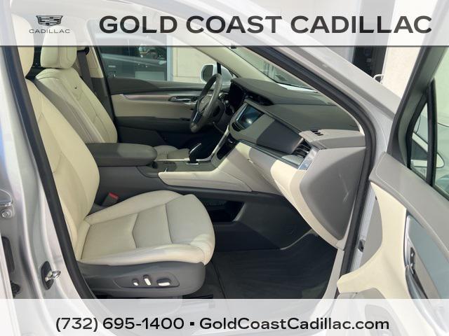 used 2017 Cadillac XT5 car, priced at $17,990