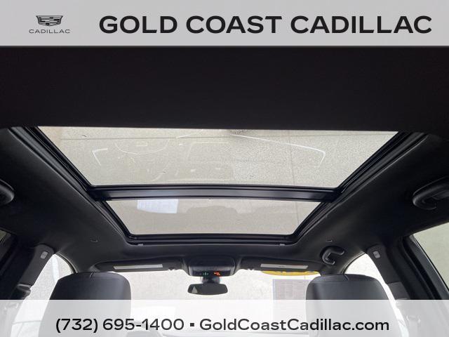 used 2023 Cadillac XT5 car, priced at $30,490