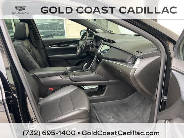 used 2023 Cadillac XT5 car, priced at $30,490