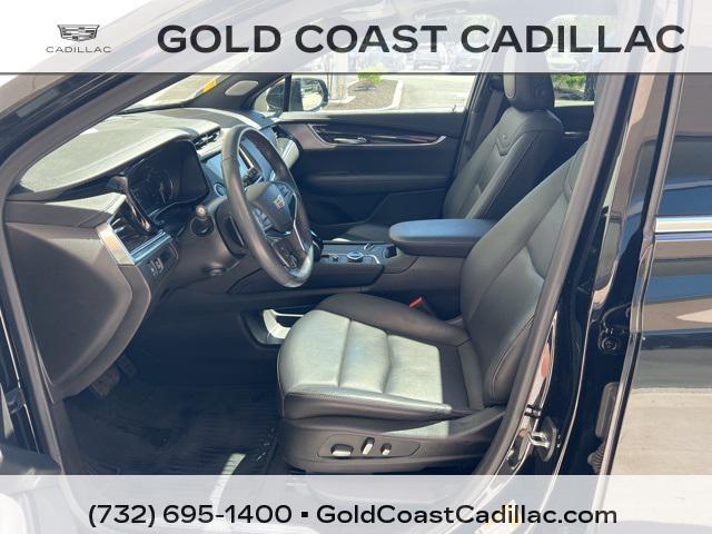used 2022 Cadillac XT5 car, priced at $29,850