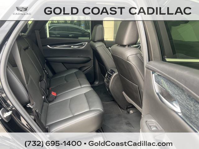 used 2022 Cadillac XT5 car, priced at $31,270